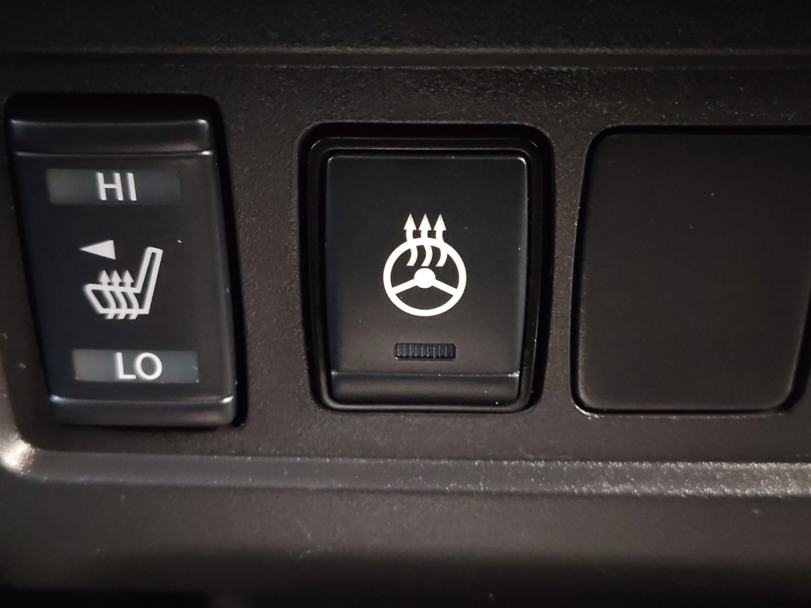 Used Car 2024 Nissan Frontier  Sv For Sale Under $30,000 In San Antonio, Texas