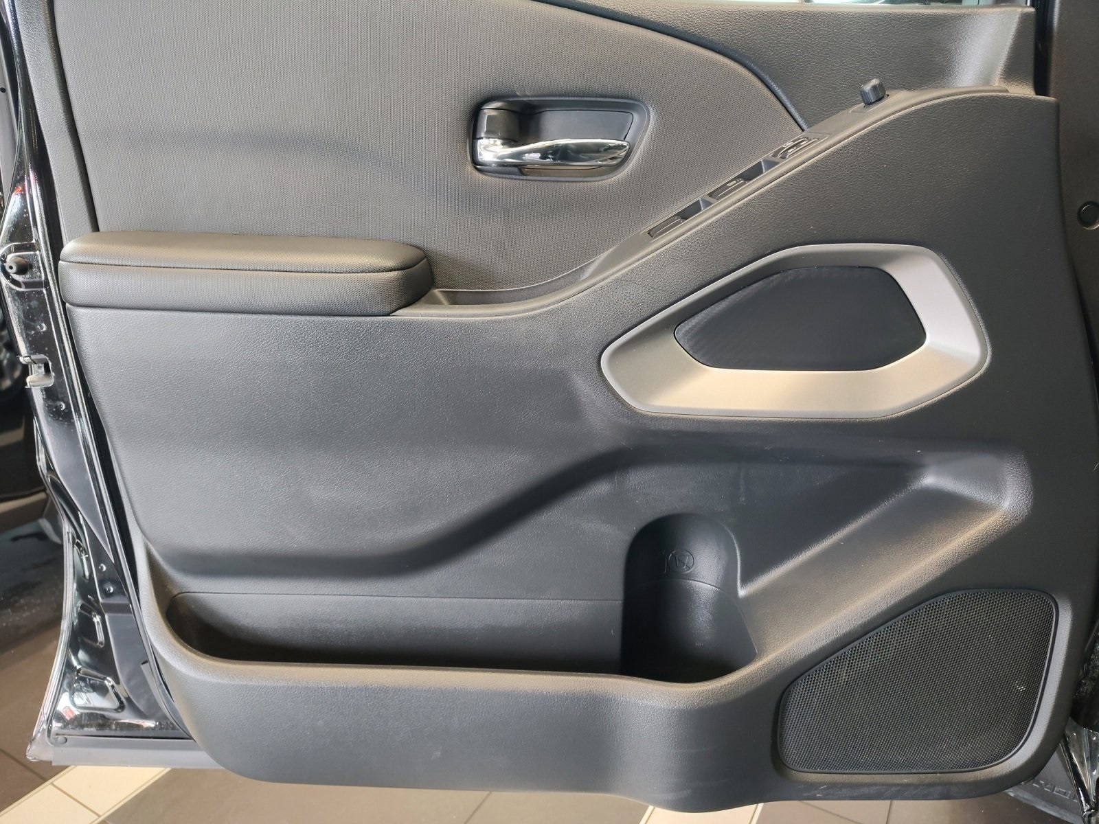 Used Car 2024 Nissan Frontier  Sv For Sale Under $30,000 In San Antonio, Texas