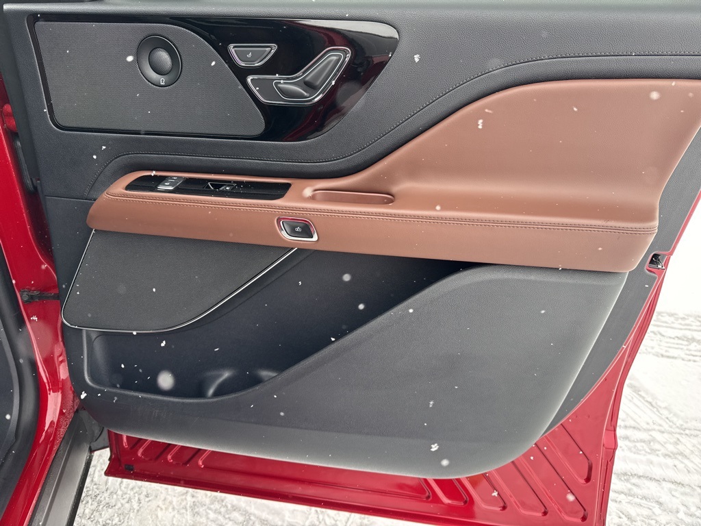 2025 Lincoln Aviator