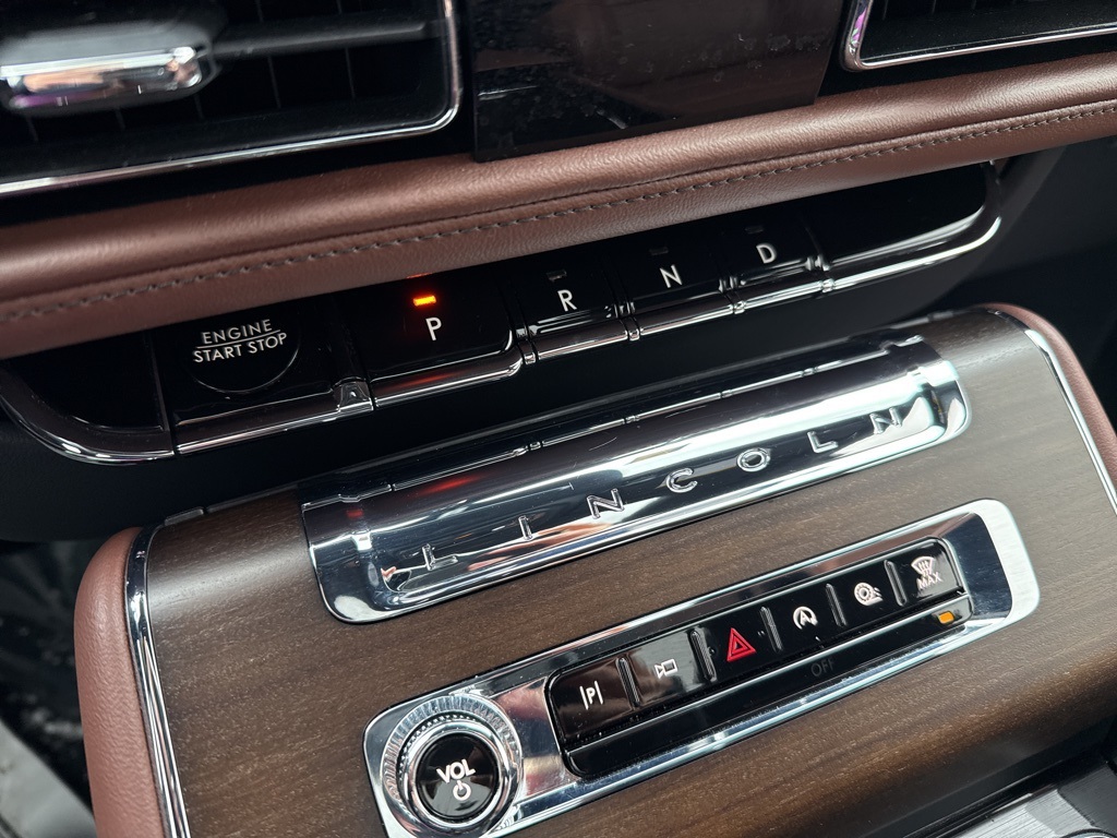 2025 Lincoln Aviator