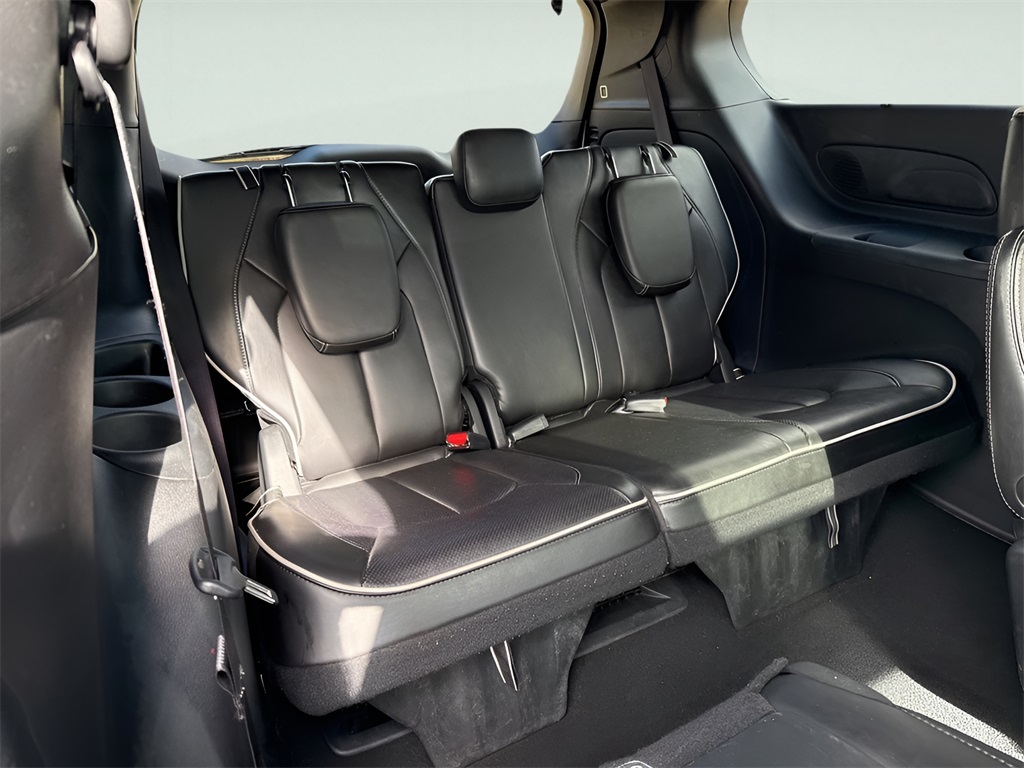 2025 Chrysler Pacifica