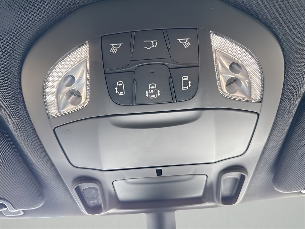 2025 Chrysler Pacifica