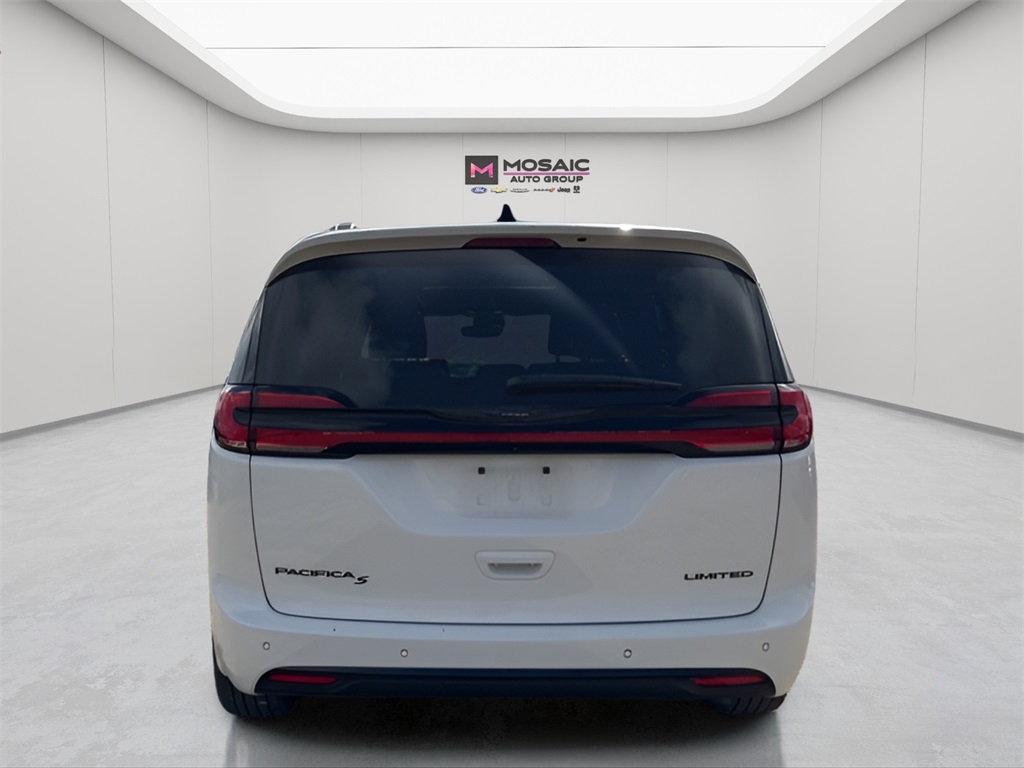 2025 Chrysler Pacifica