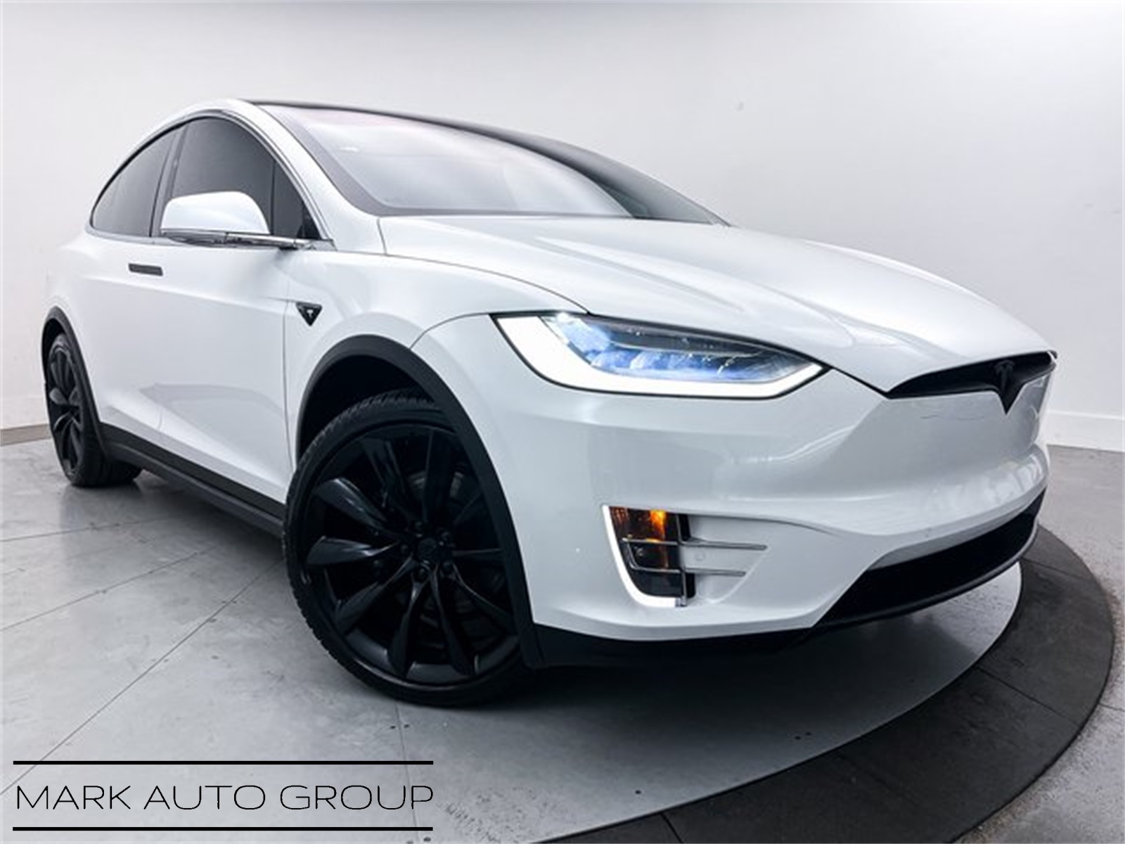 2020 Tesla Model X Long Range
