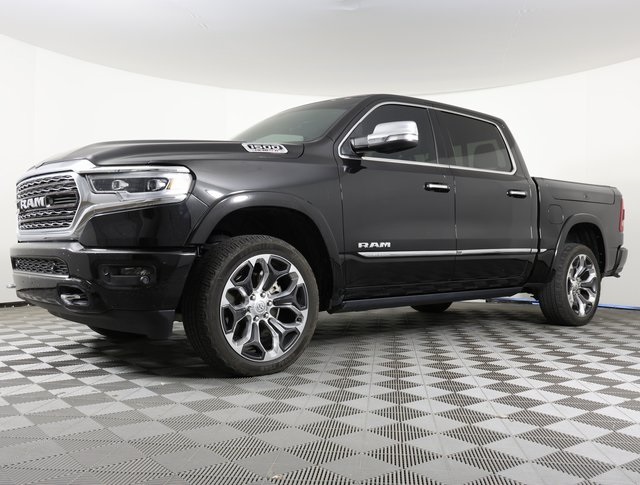 2022 RAM 1500 Limited Crew Cab 4WD