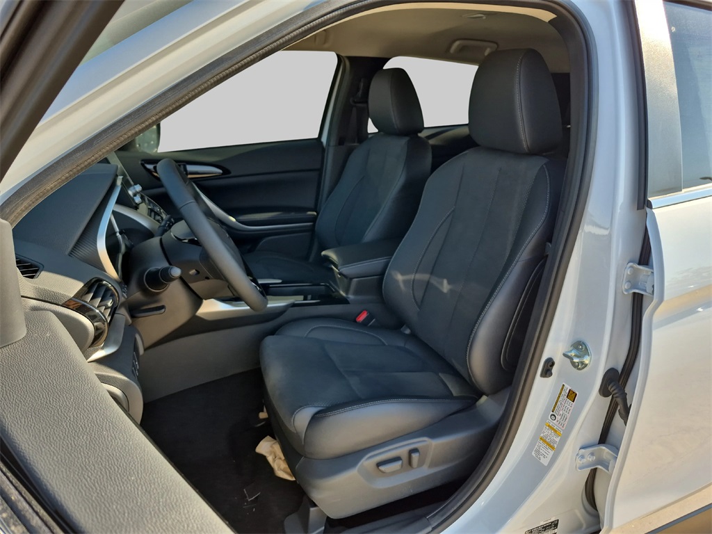 2025 Mitsubishi Eclipse Cross SE - 9