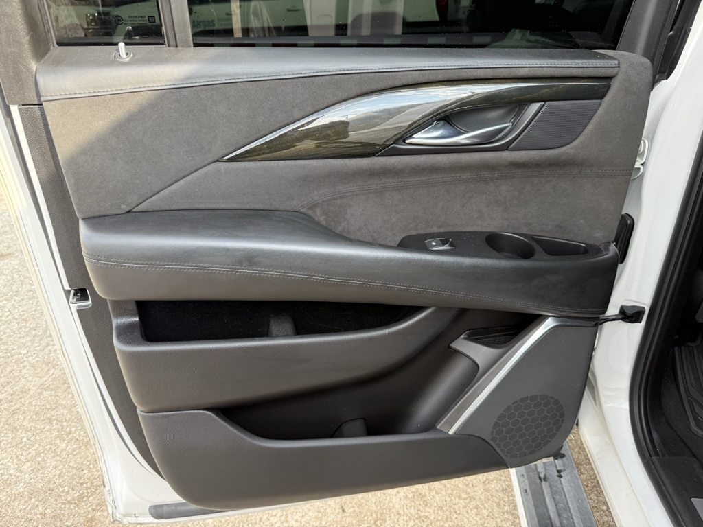 2018 Cadillac Escalade ESV Platinum Edition White at Bayway Cadillac Southwest