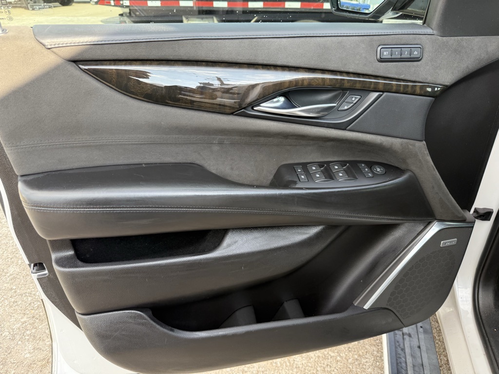 2018 Cadillac Escalade ESV Platinum Edition White at Bayway Cadillac Southwest