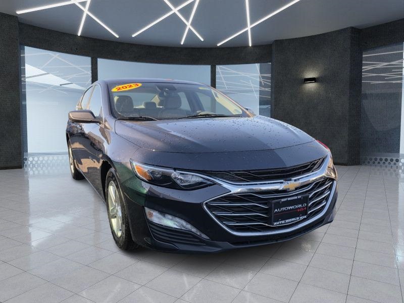 2023 Chevrolet Malibu LT with 1LT FWD