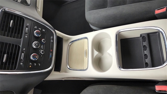 2016 Dodge Grand Caravan SXT White at Durrett Motor Company