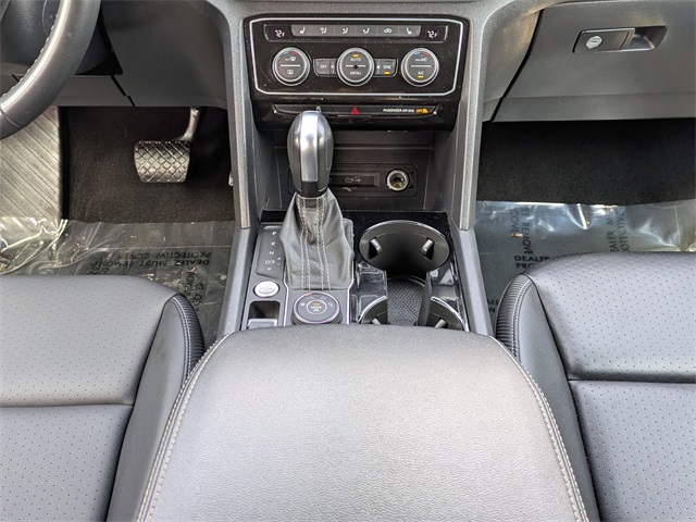 2022 Volkswagen Atlas Cross Sport 3.6L V6 SE w/Technology Black at Stokes Volkswagen