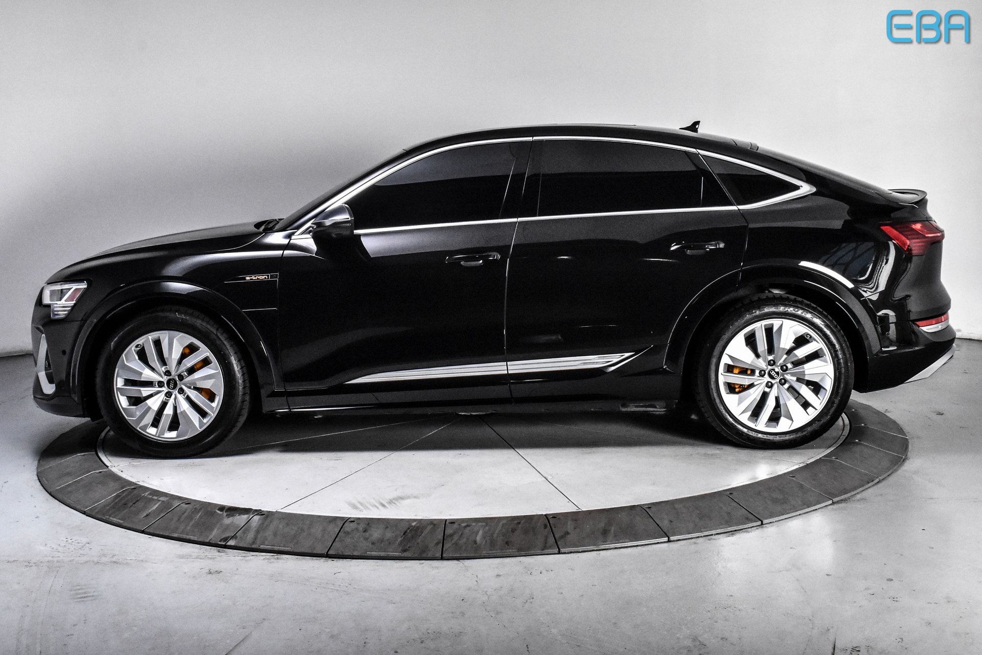 2022 Audi e-tron Sportback Prestige photo 3