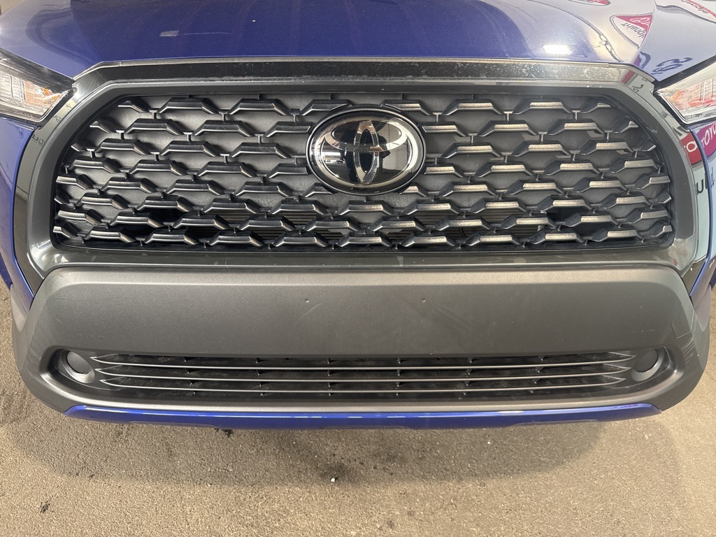 Thumbnail: 2023 Toyota Corolla Cross - 11