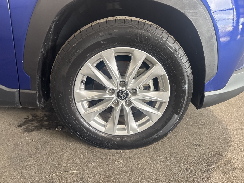 Thumbnail: 2023 Toyota Corolla Cross - 7