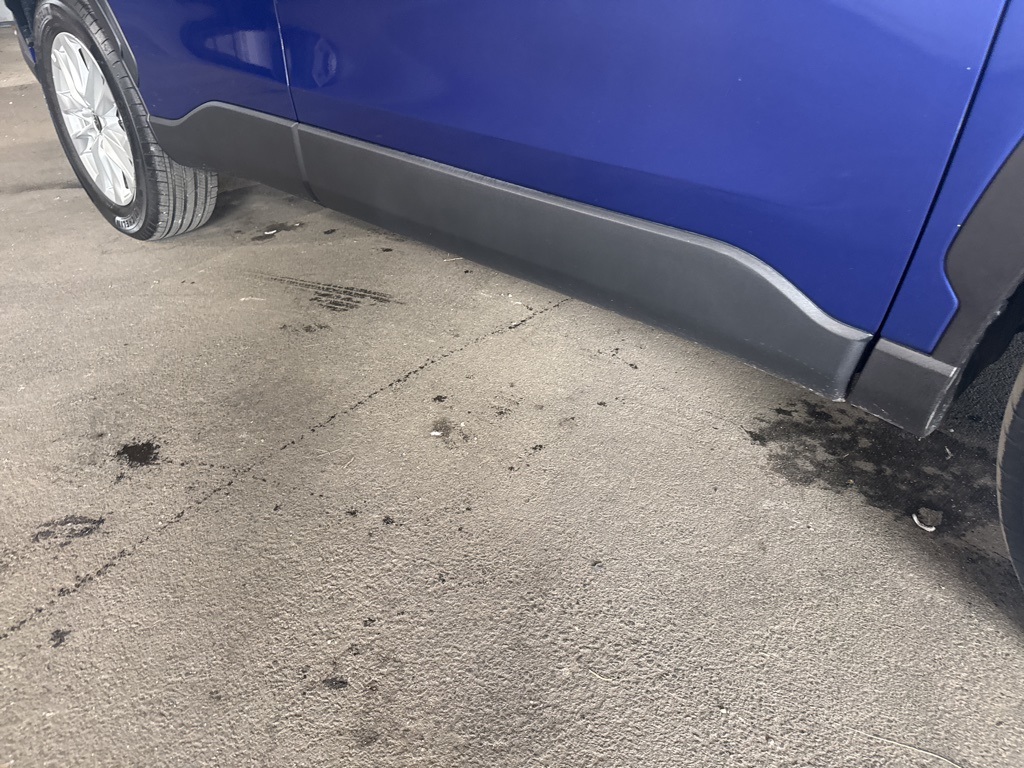 Thumbnail: 2023 Toyota Corolla Cross - 8