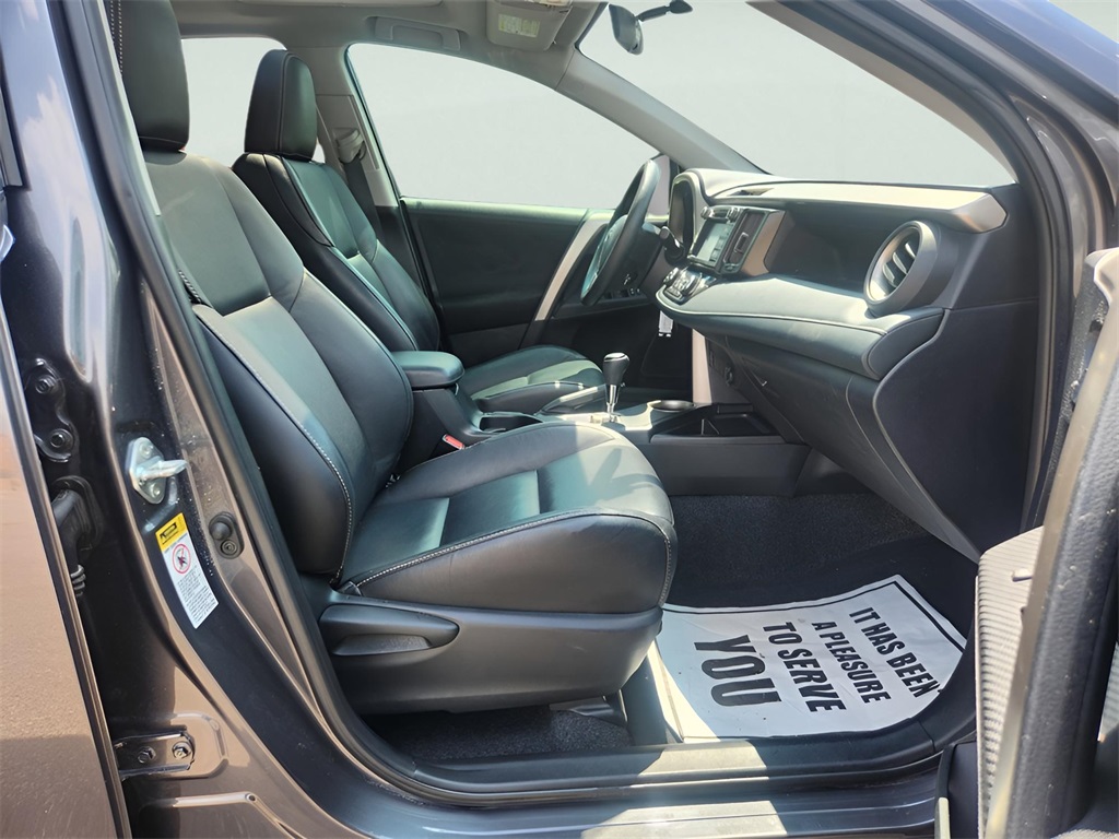 2015 Toyota RAV4