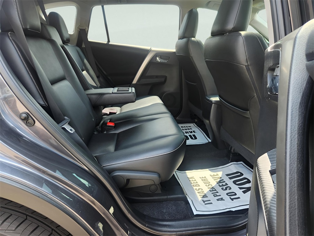 2015 Toyota RAV4