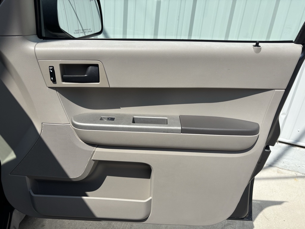 Used Car 2008 Ford Escape  Hybrid For Sale In Austin, Texas