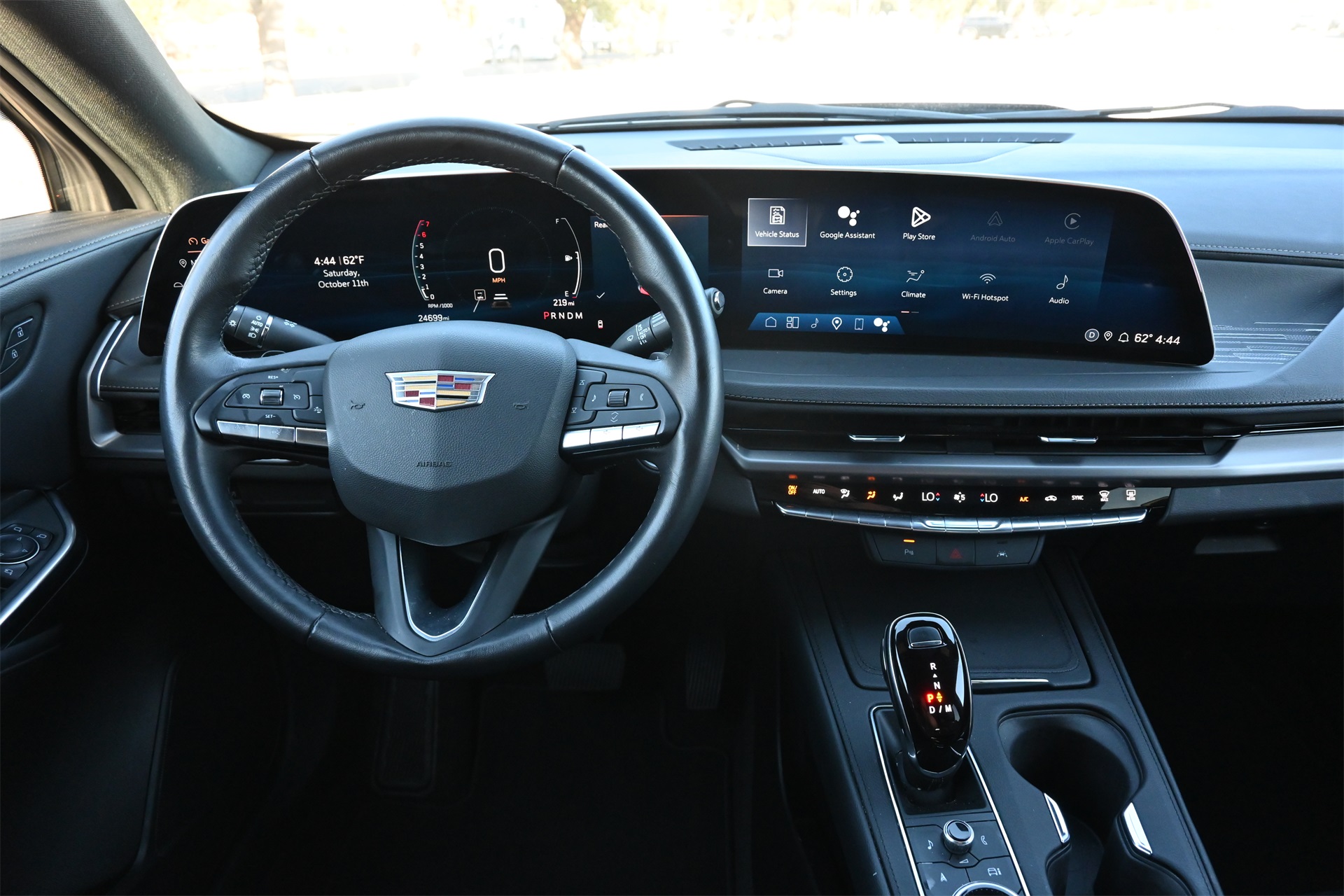 2025 Cadillac XT4 Premium Luxury - 8