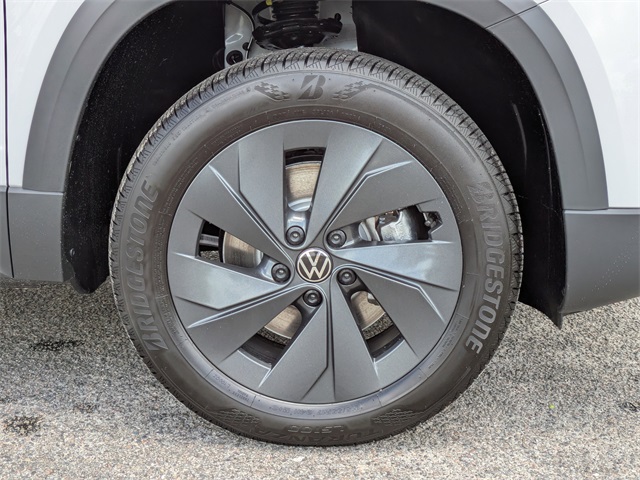 2025 Volkswagen Taos 1.5T S - 10