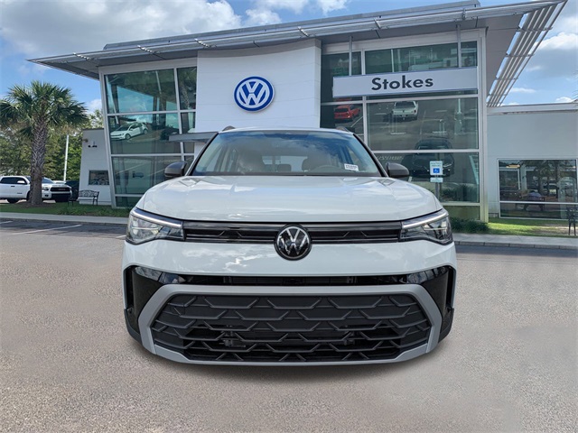 2025 Volkswagen Taos 1.5T S - 8