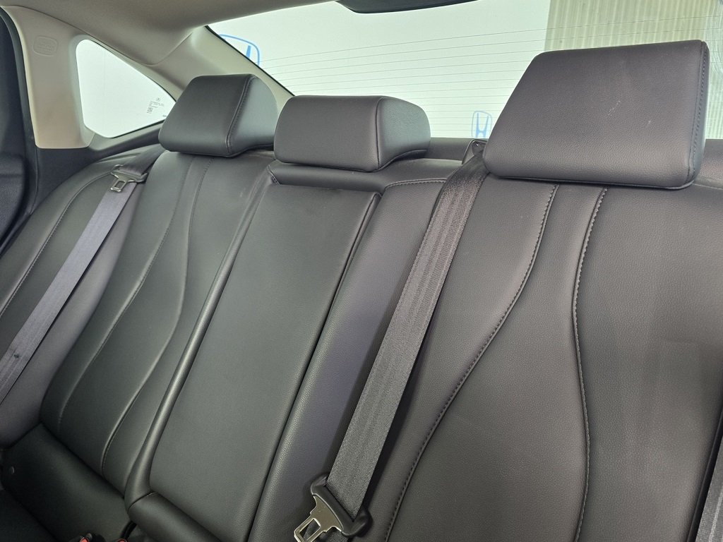 Thumbnail: 2022 Acura TLX - 8