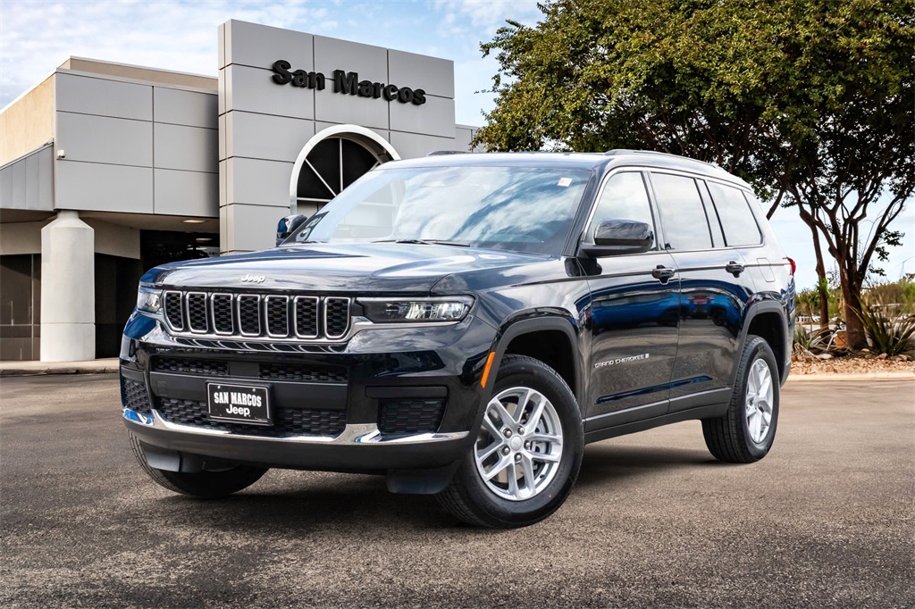 New Car 2025 Jeep Grand Cherokee L  Laredo For Sale Under $50,000 In San Marcos, Texas