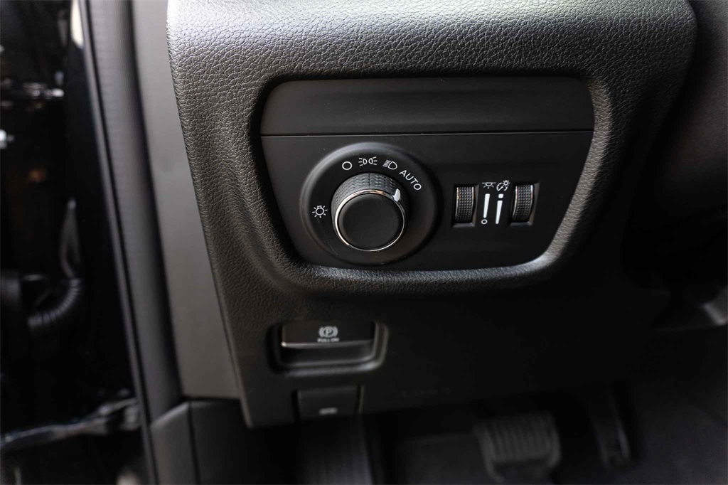 New Car 2025 Jeep Grand Cherokee L  Laredo For Sale Under $50,000 In San Marcos, Texas