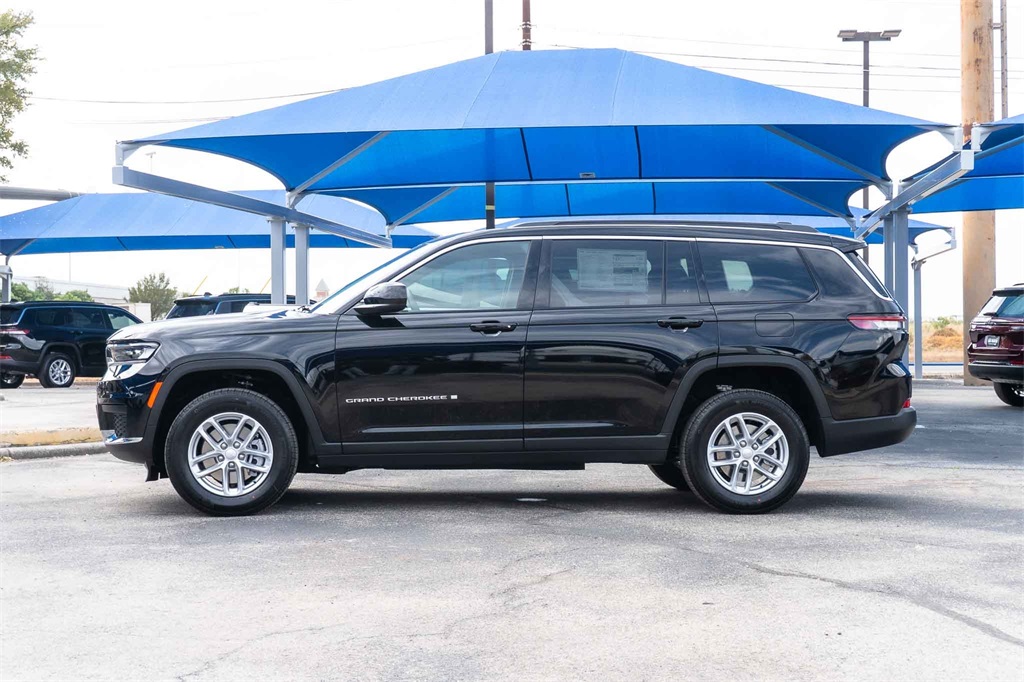 New Car 2025 Jeep Grand Cherokee L  Laredo For Sale Under $50,000 In San Marcos, Texas