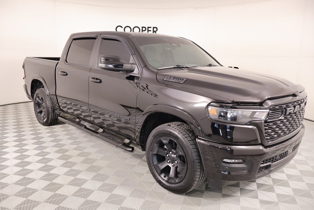 2025 RAM 1500 Big Horn Crew Cab 4WD