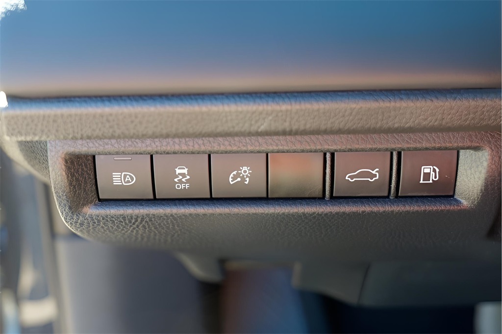 Used Car 2025 Toyota Camry  Xse For Sale Under $35,000 In Austin, Texas