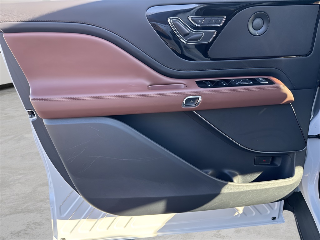 2025 Lincoln Aviator