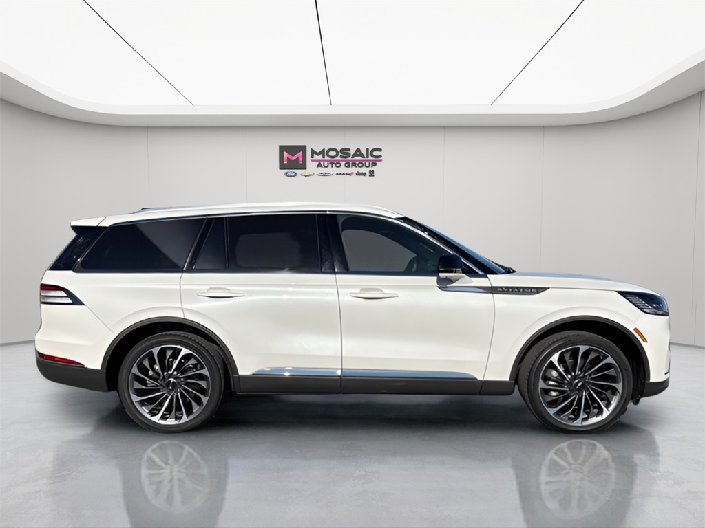 2025 Lincoln Aviator