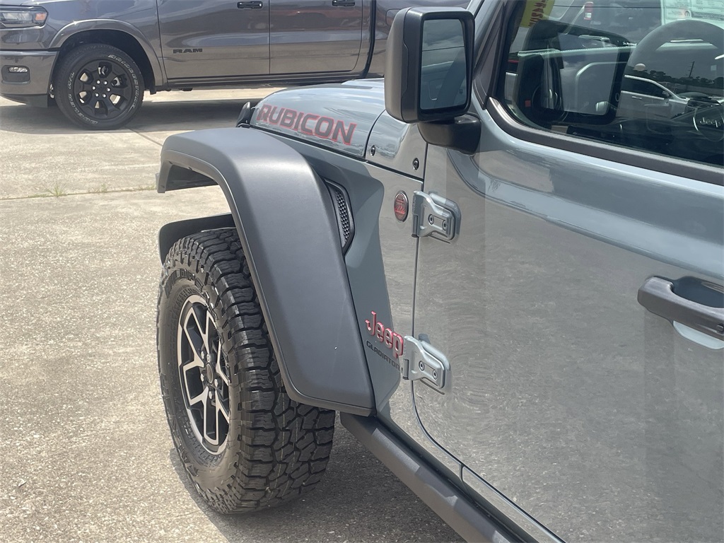 2025 Jeep Gladiator Rubicon - 9