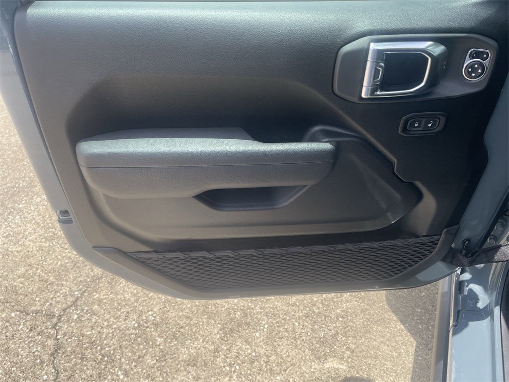 2025 Jeep Gladiator Rubicon - 10