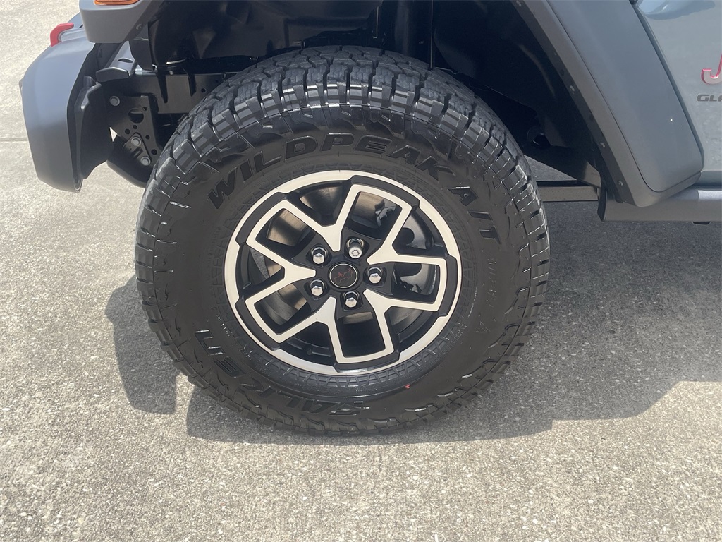 2025 Jeep Gladiator Rubicon - 8