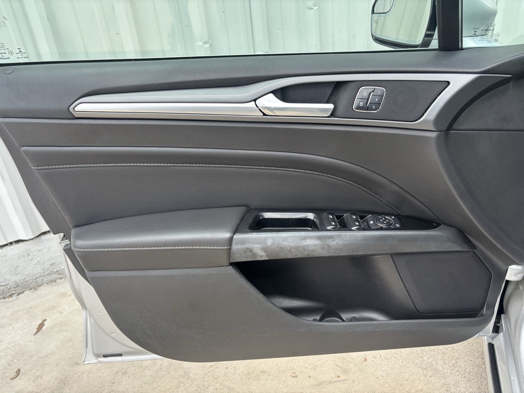 Used Car 2016 Ford Fusion  Titanium For Sale Under $10,000 In Austin, Texas