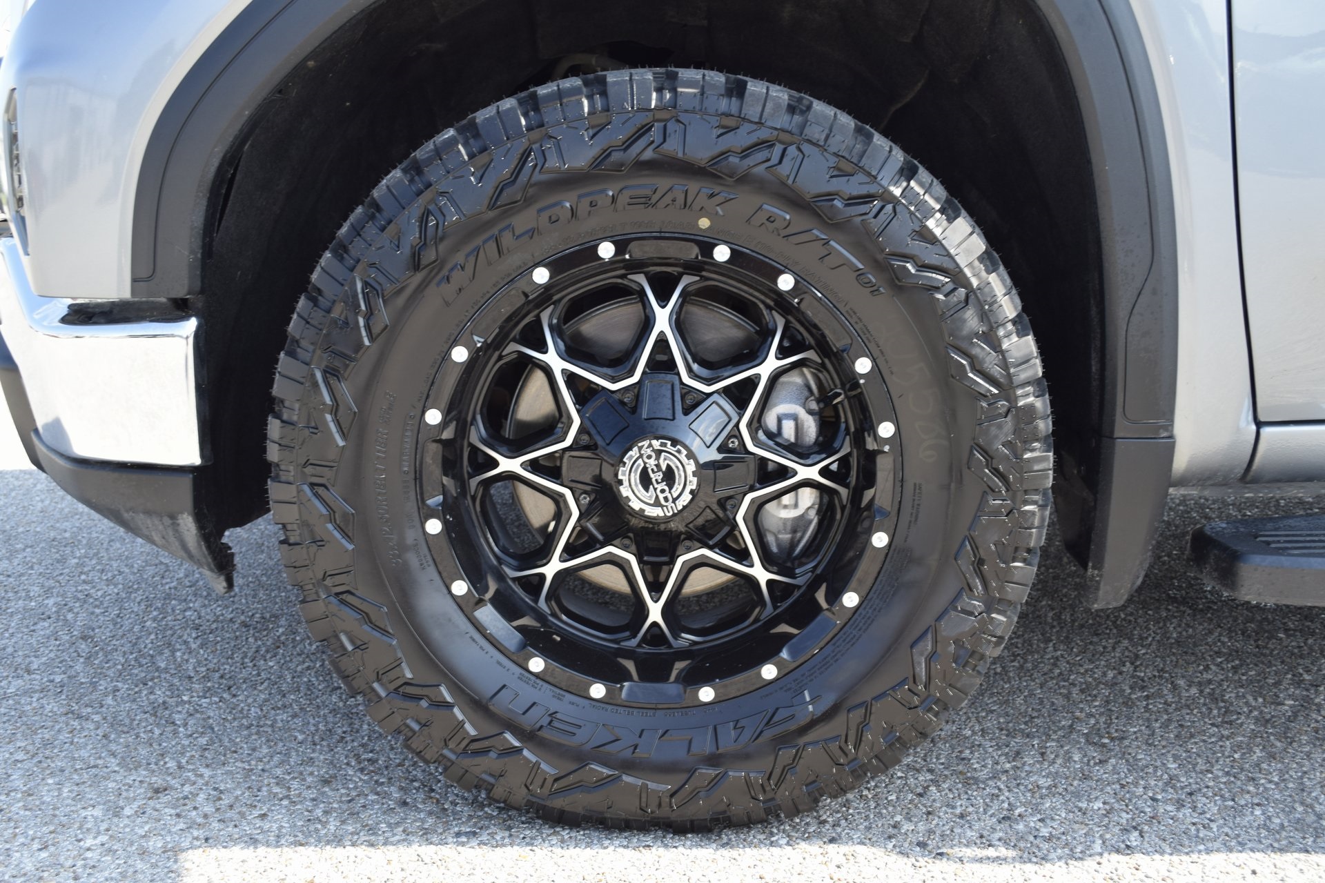 2024 GMC Sierra 1500 SLT Gray at DeMontrond Auto Country