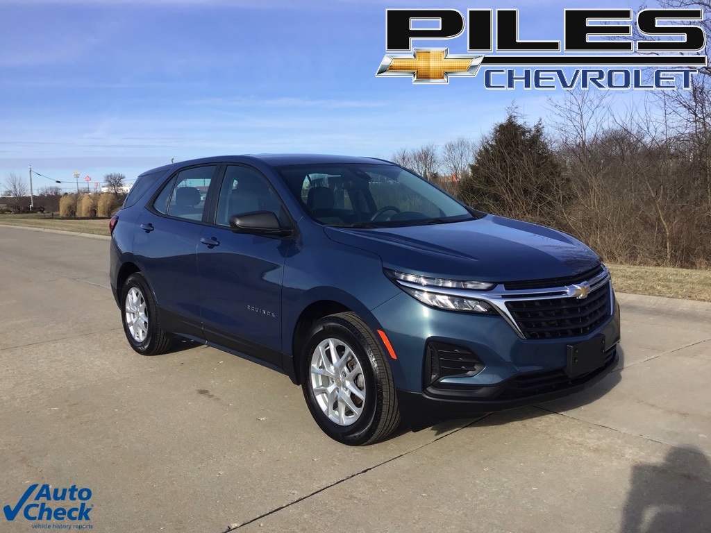 2024 Chevrolet Equinox LS FWD with 1LS