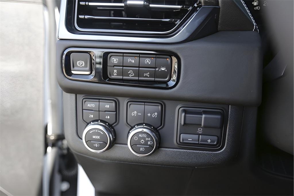 Used Car 2025 Gmc Yukon Xl  At4 For Sale Under $100,000 In Austin, Texas