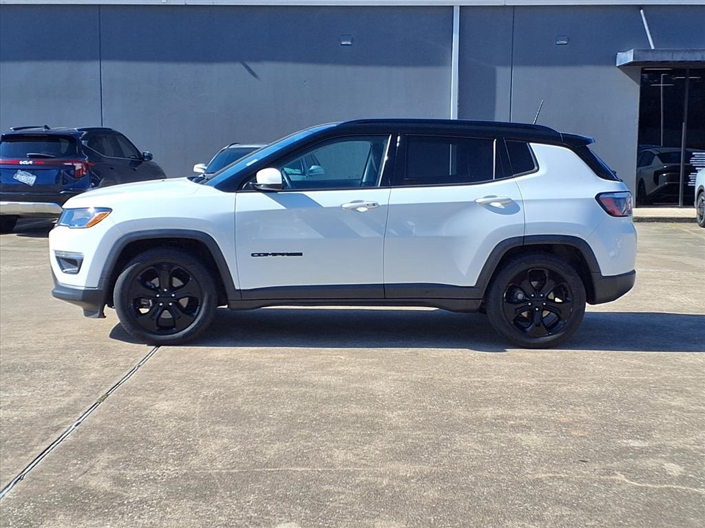 2019 Jeep Compass Altitude White at Mac Haik CDJR North Houston