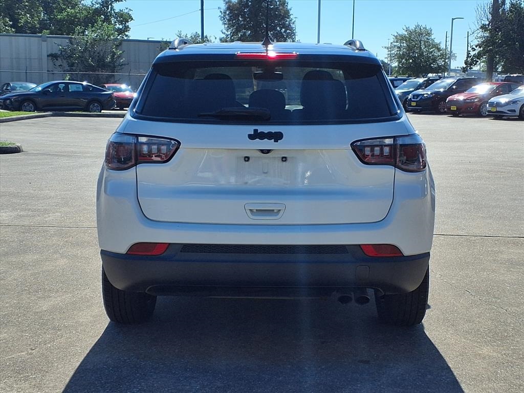 2019 Jeep Compass Altitude White at Mac Haik CDJR North Houston