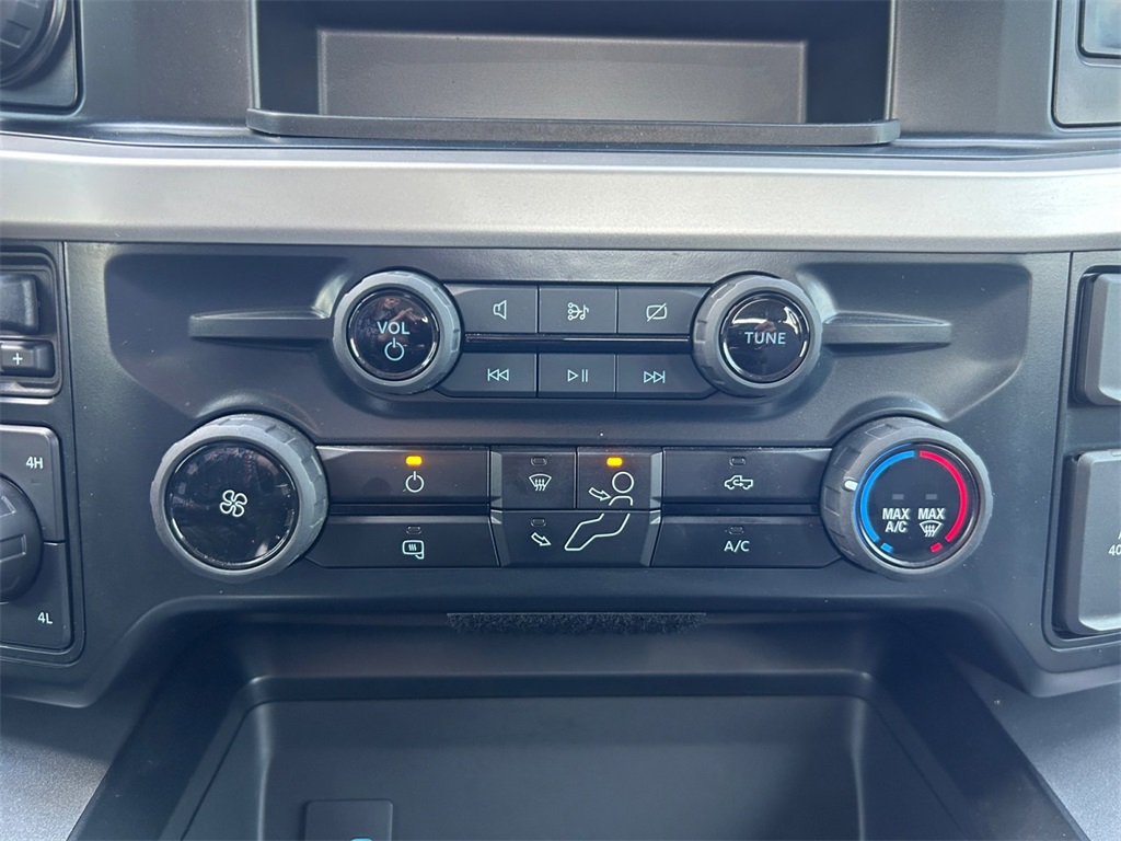 Used Car 2023 Ford F-250sd  Xlt For Sale Under $60,000 In Floresville, Texas