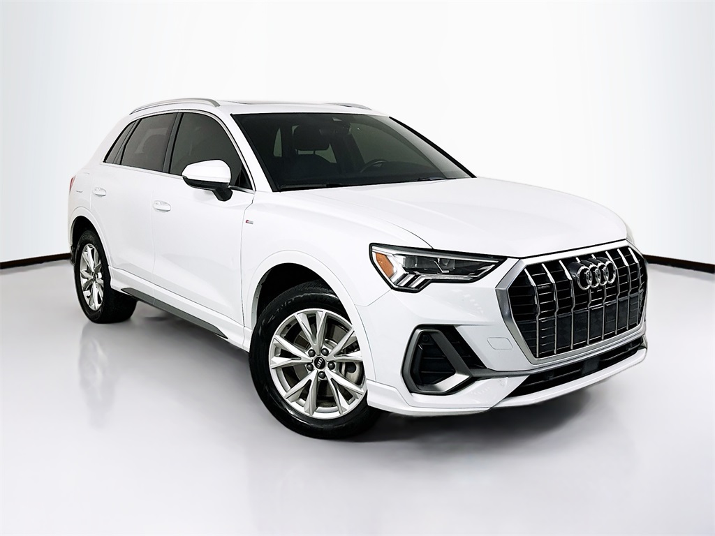 2023 Audi Q3 Premium Plus