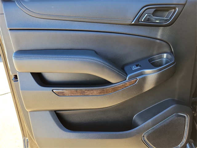 2020 Chevrolet Suburban LT Black at Baytown Hyundai