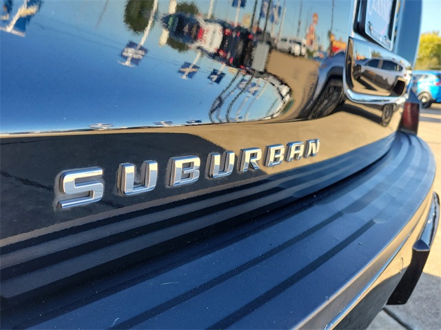 2020 Chevrolet Suburban LT Black at Baytown Hyundai