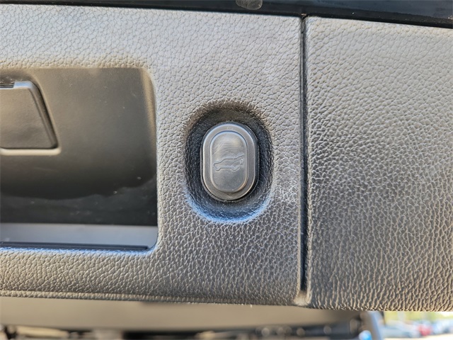 2020 Chevrolet Suburban LT Black at Baytown Hyundai