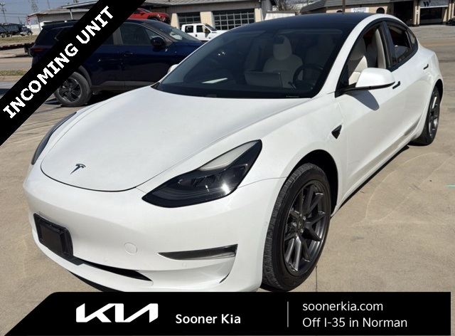 2021 Tesla Model 3 Standard Range Plus RWD