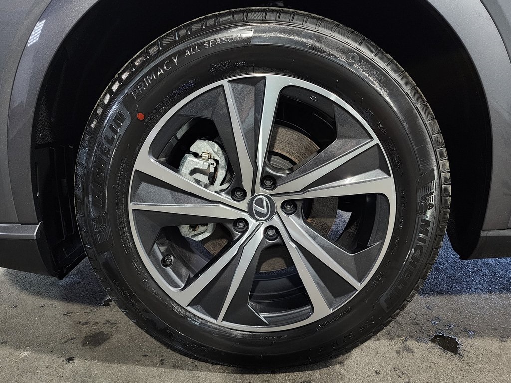 Thumbnail: 2026 Lexus RX - 4