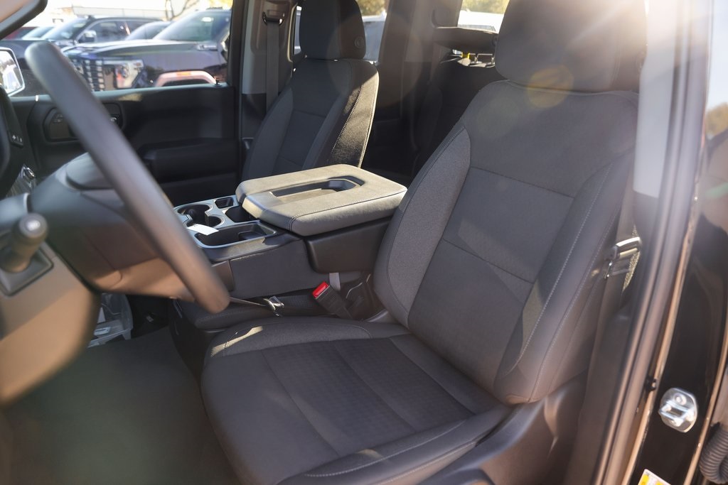 Used Car 2025 Chevrolet Silverado 1500  Custom For Sale Under $40,000 In Austin, Texas